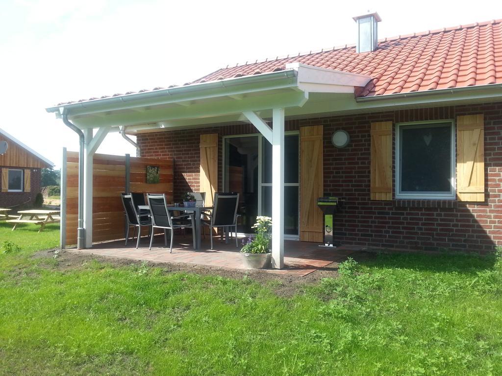 Villa Ferienhaus Biber à Oberlangen Extérieur photo