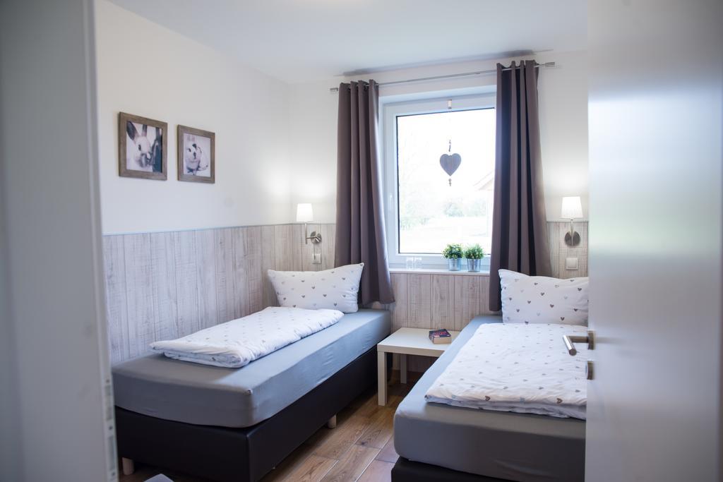 Villa Ferienhaus Biber à Oberlangen Extérieur photo